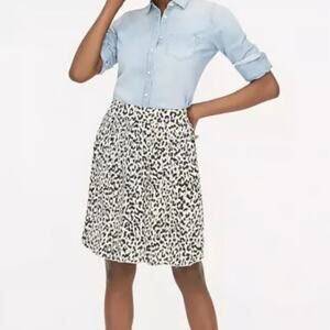 J Crew Facory Lepoard Print Basket Weave Pencil Mini Skirt Sz 4 Black and Cream